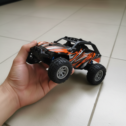 Mini Buggy Off-Road 1/32 – Voiture télécommandée pour intérieur et extérieur